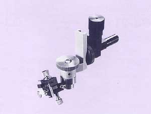 Universal Joint with Tilt Mechanism